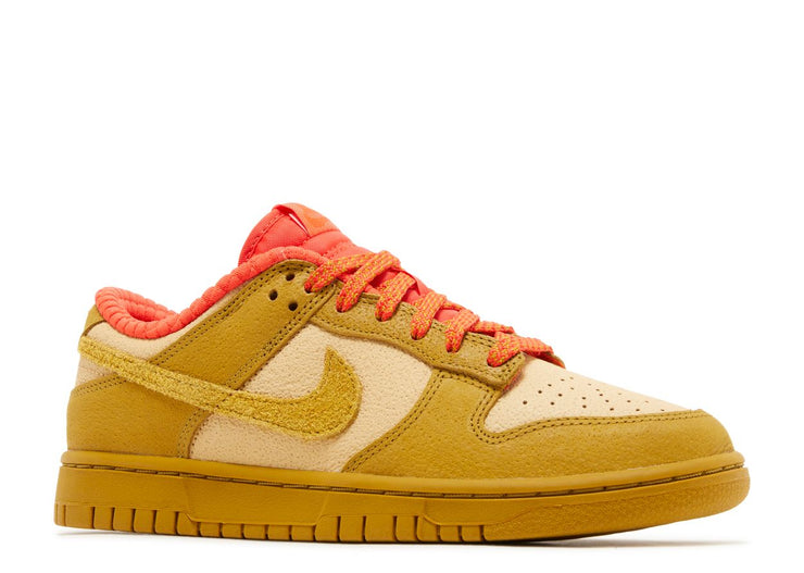 Nike Dunk Low Bronzine Sesame Picante Red