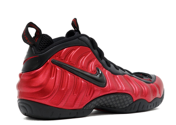 Nike Air Foamposite University Red