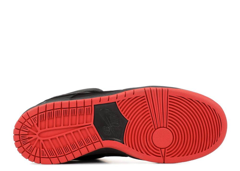 Nike Sb Dunk Low Black Pigeon