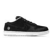 Nike Sb Dunk low Medicom Toy